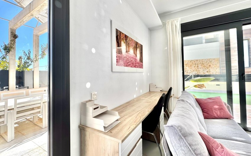 Reventa - Villa -
Orihuela Costa - Lomas de Cabo Roig
