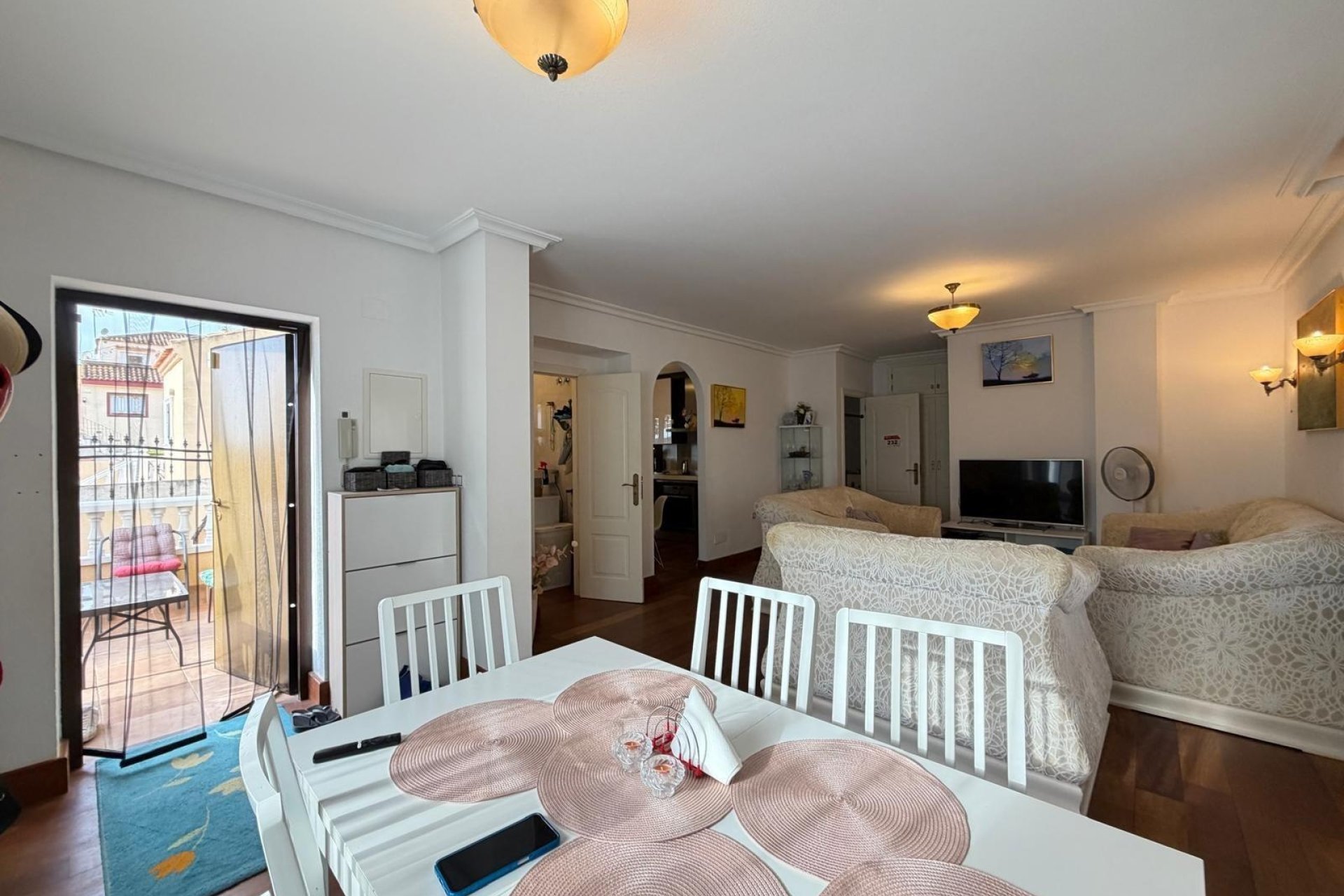 Reventa - Villa -
Orihuela Costa - Lomas De Don Juan