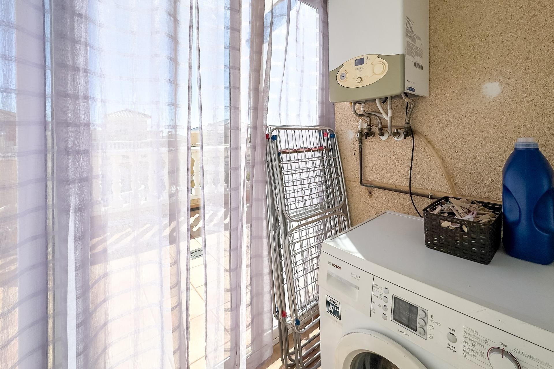 Reventa - Villa -
Orihuela Costa - Los Almendros-la Florida