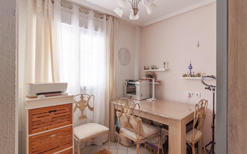 Reventa - Villa -
Orihuela Costa - Los Almendros-la Florida