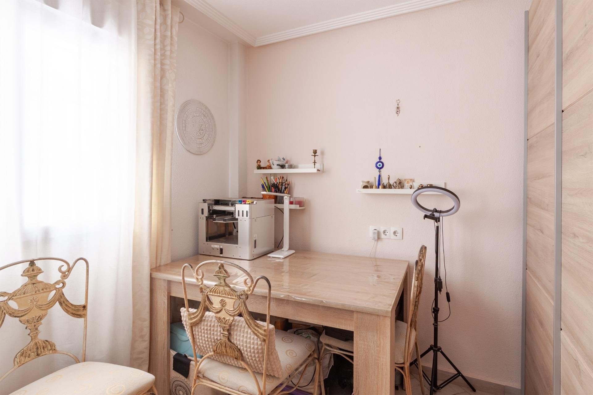 Reventa - Villa -
Orihuela Costa - Los Almendros-la Florida