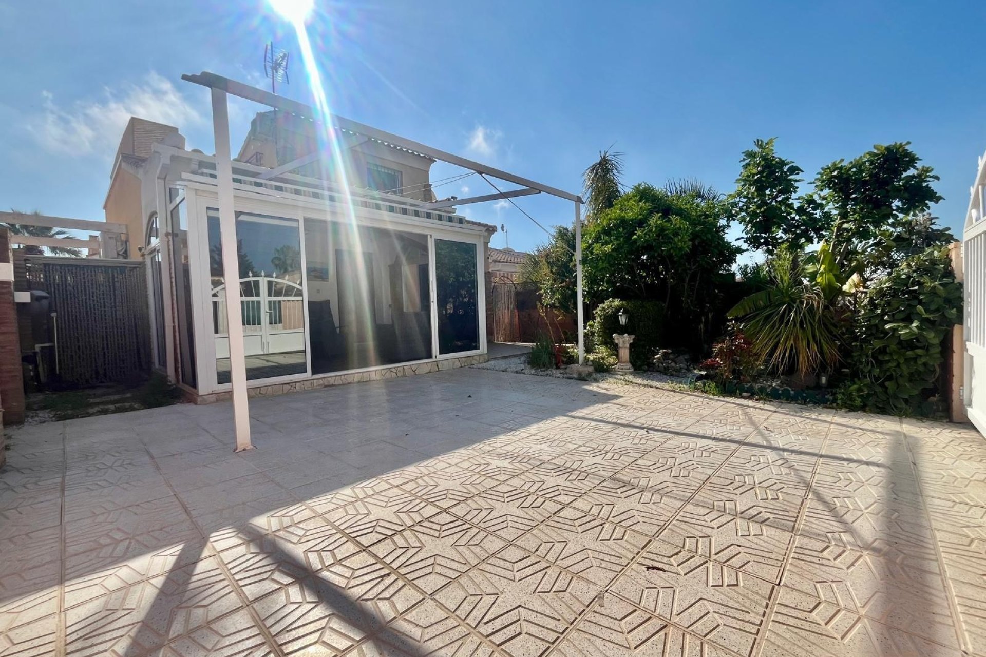 Reventa - Villa -
Orihuela Costa - Los Almendros-la Florida