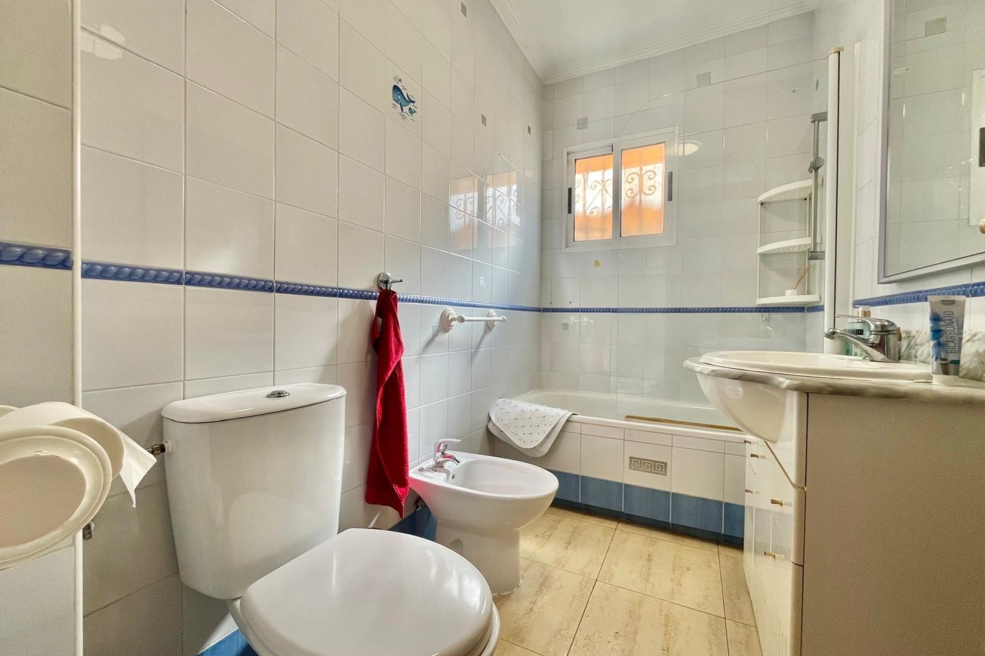 Reventa - Villa -
Orihuela Costa - Los Almendros-la Florida