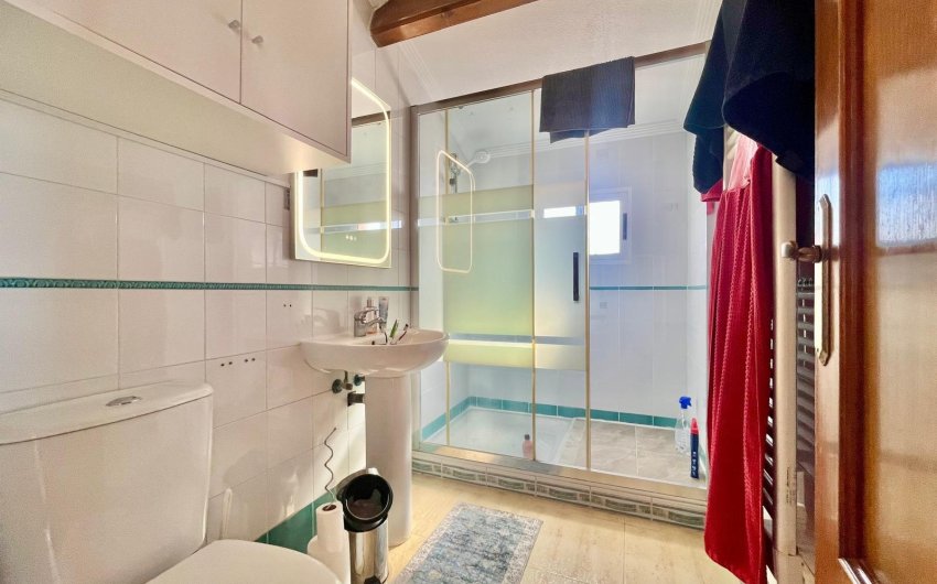 Reventa - Villa -
Orihuela Costa - Los Almendros-la Florida