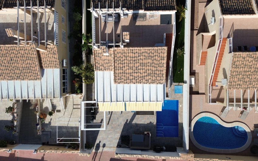 Reventa - Villa -
Orihuela Costa - Los Altos