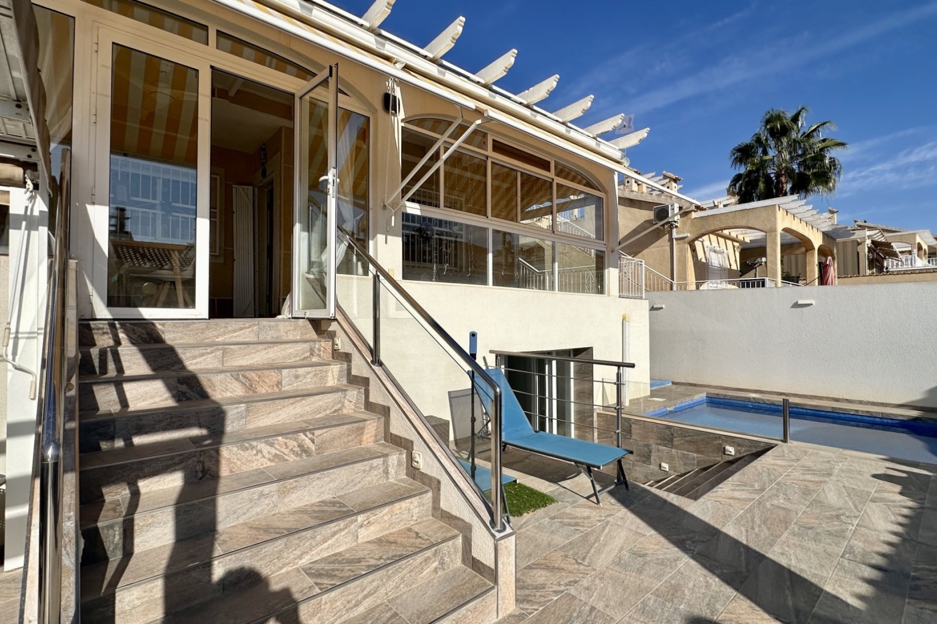 Reventa - Villa -
Orihuela Costa - Los Altos