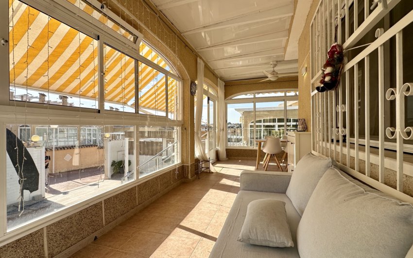 Reventa - Villa -
Orihuela Costa - Los Altos