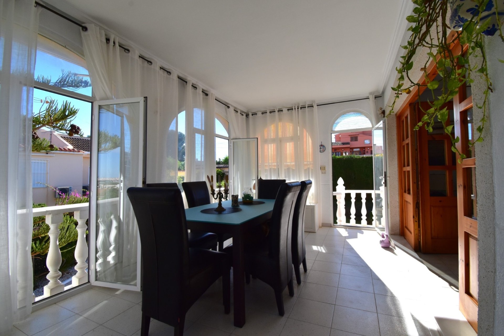 Reventa - Villa -
Orihuela Costa - Los Balcones