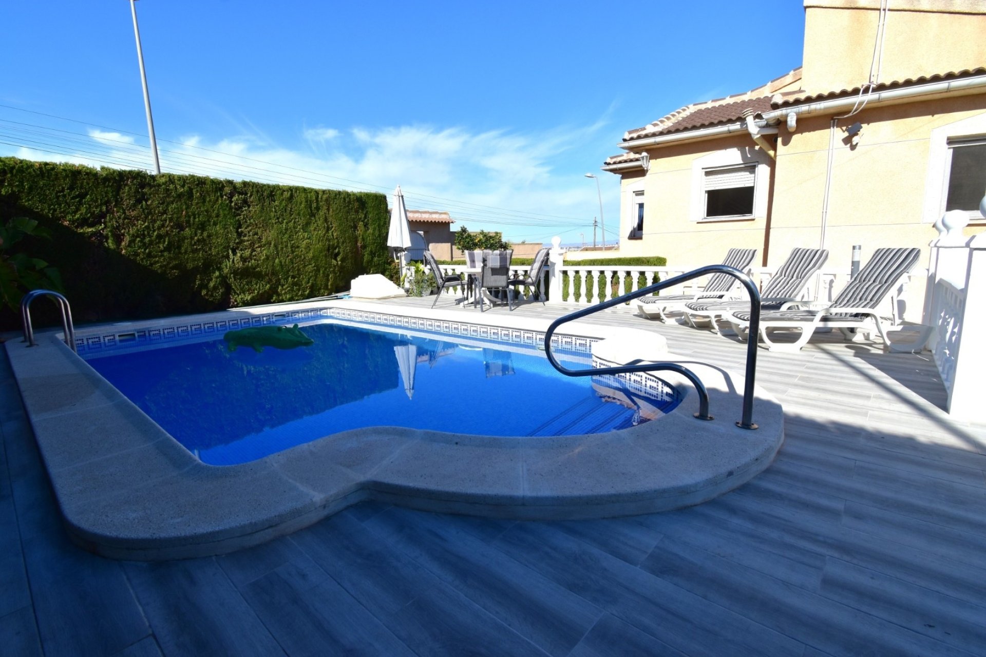 Reventa - Villa -
Orihuela Costa - Los Balcones