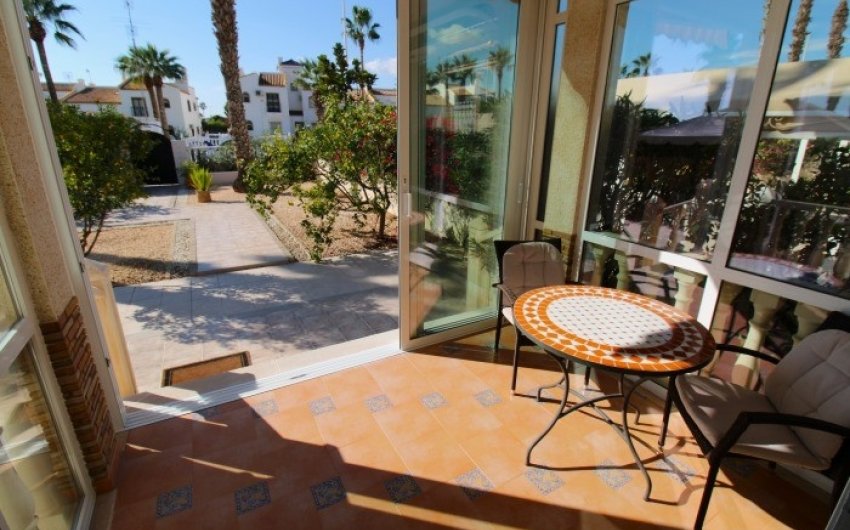 Reventa - Villa -
Orihuela Costa - Los Dolses