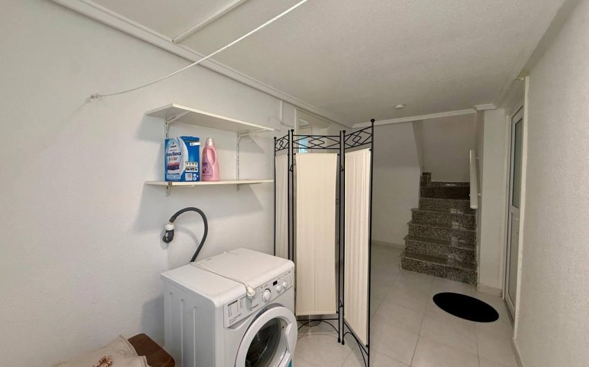 Reventa - Villa -
Orihuela Costa - Playa Flamenca