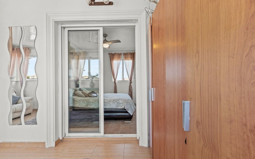 Reventa - Villa -
Orihuela Costa - Playa Flamenca