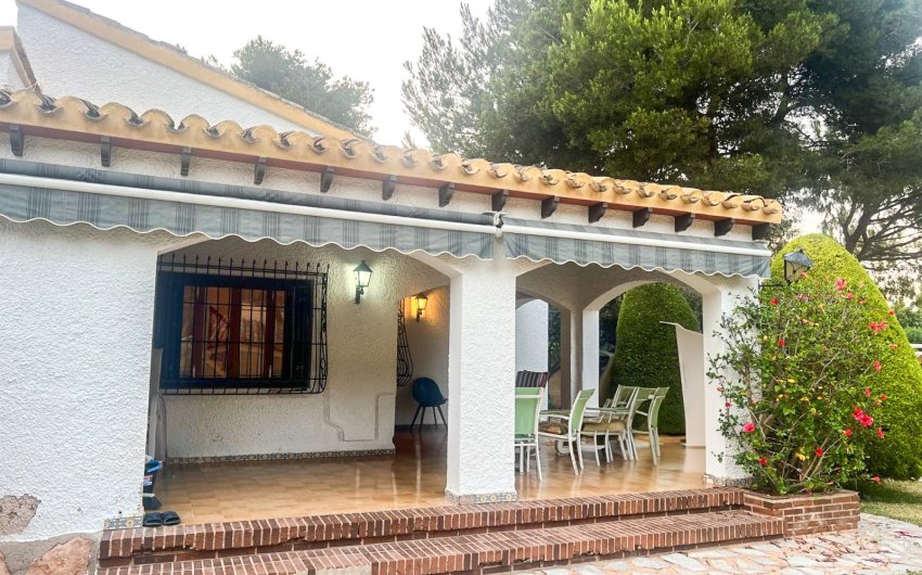 Reventa - Villa -
Orihuela Costa - Punta Prima