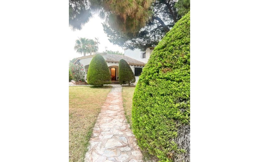 Reventa - Villa -
Orihuela Costa - Punta Prima