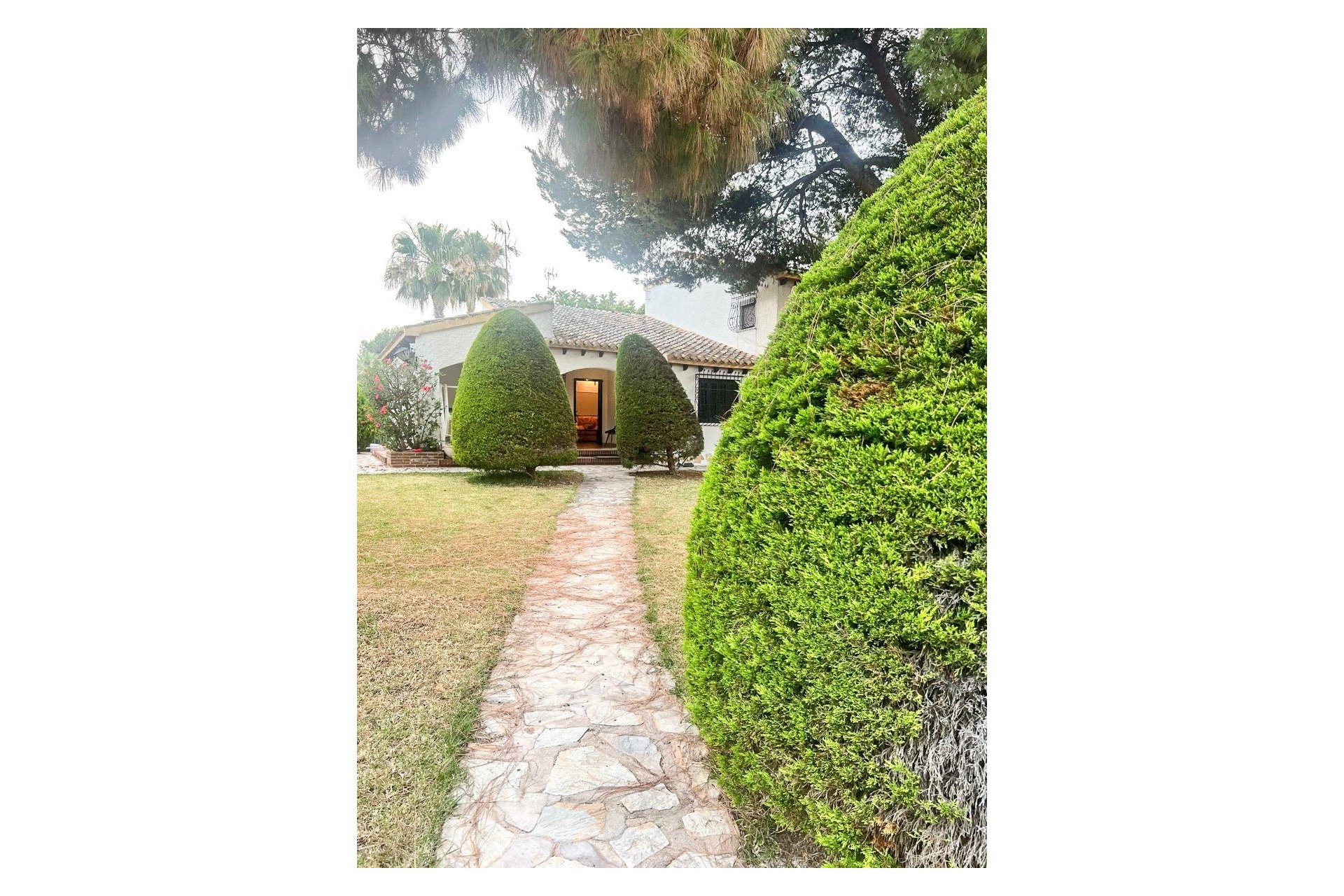 Reventa - Villa -
Orihuela Costa - Punta Prima