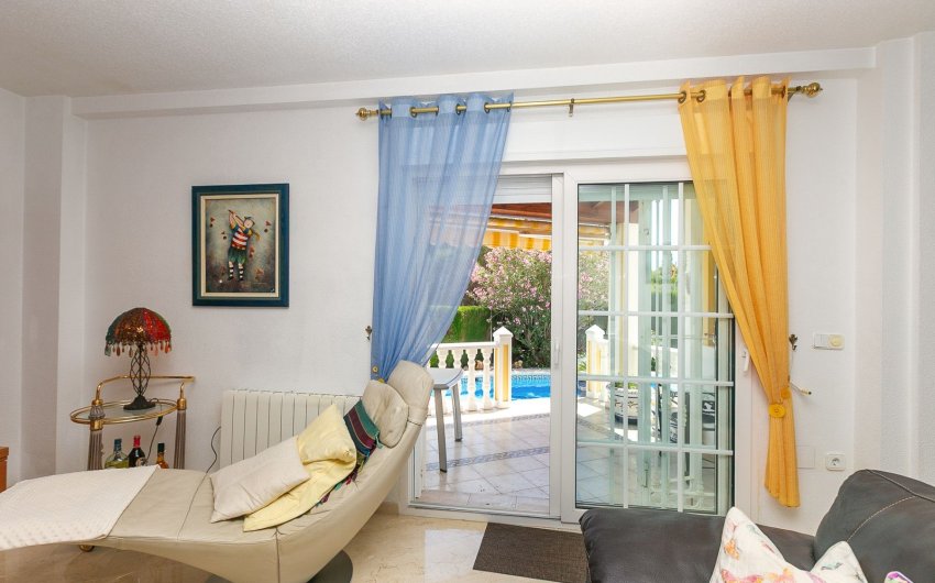 Reventa - Villa -
Orihuela Costa - Villamartín-las Filipinas