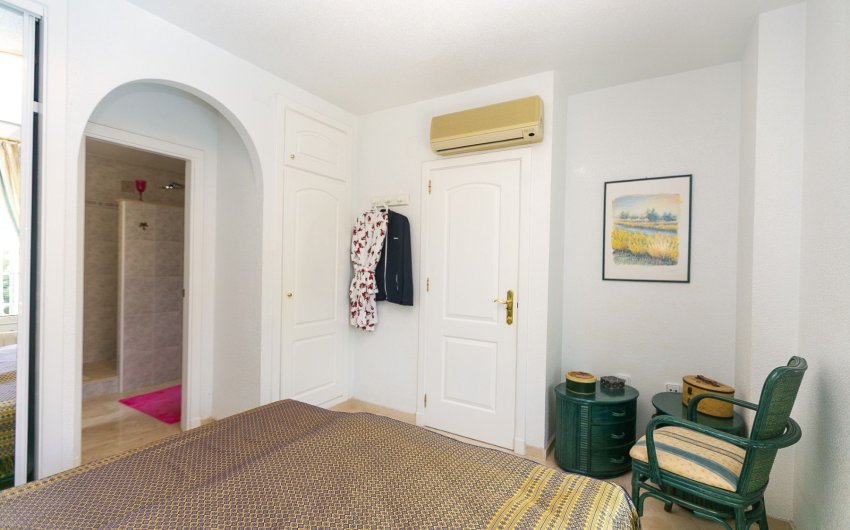 Reventa - Villa -
Orihuela Costa - Villamartín-las Filipinas