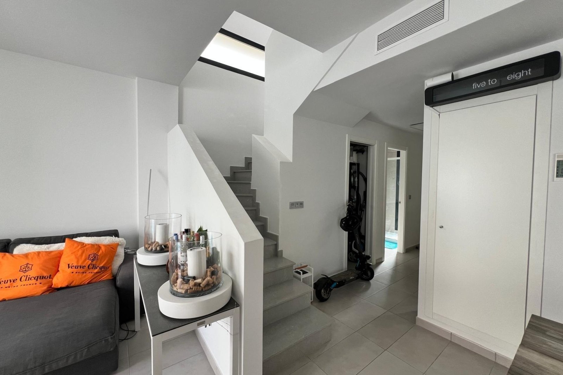 Reventa - Villa -
Orihuela Costa - Villamartín-las Filipinas