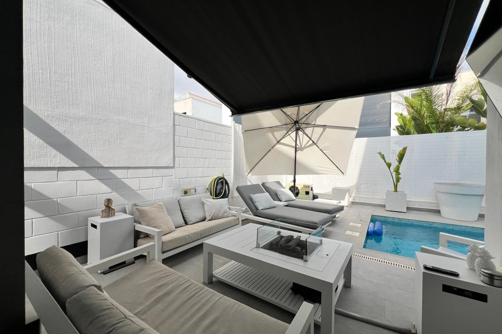 Reventa - Villa -
Orihuela Costa - Villamartín-las Filipinas