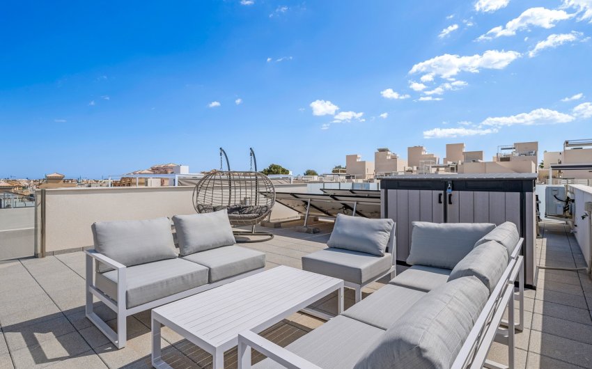 Reventa - Villa -
Orihuela Costa - Villamartín