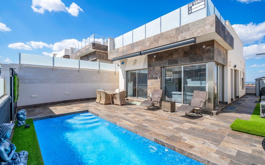 Reventa - Villa -
Orihuela Costa - Villamartín