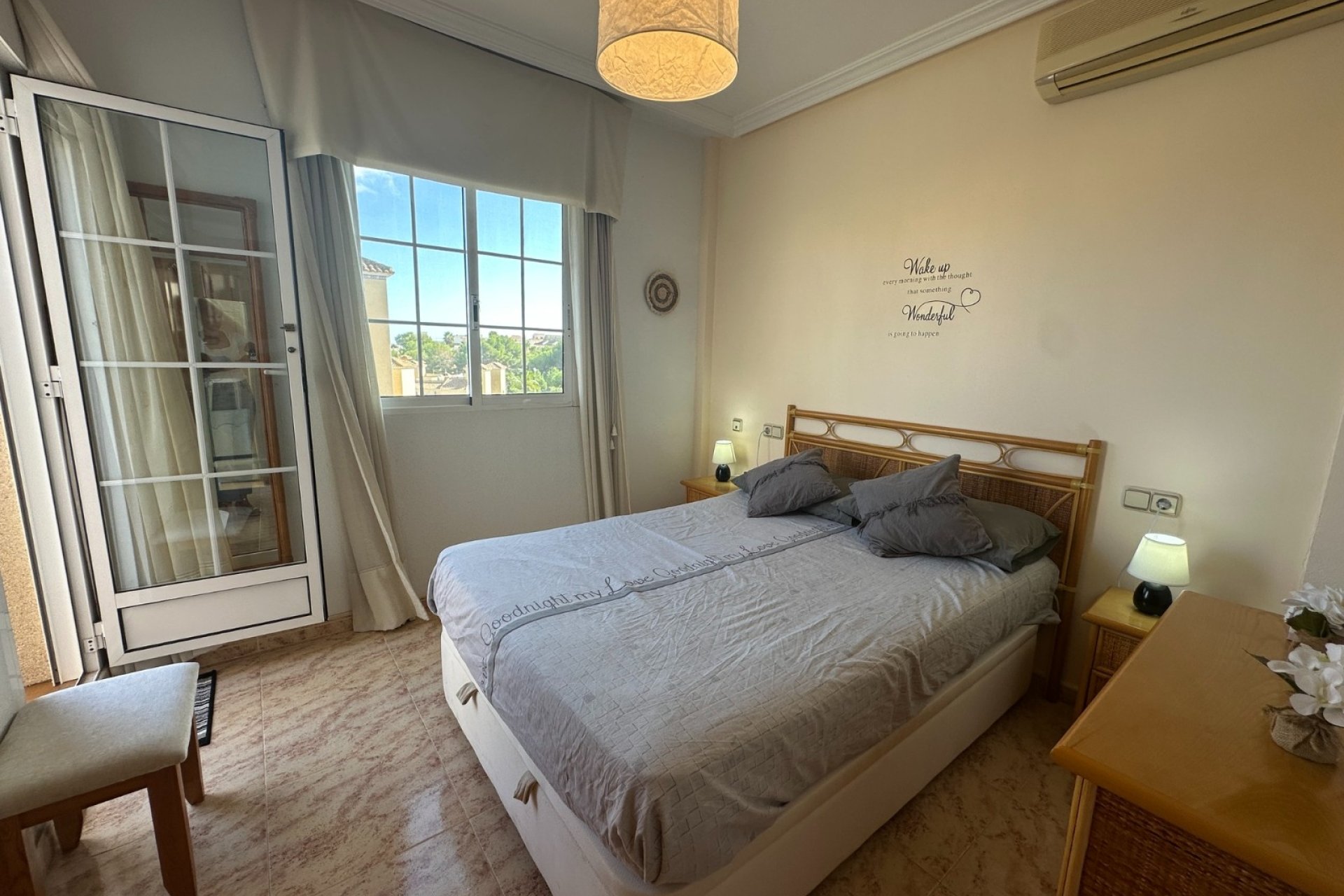 Reventa - Villa -
Orihuela Costa - Villamartín