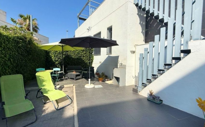 Reventa - Villa -
Orihuela Costa - Villamartín