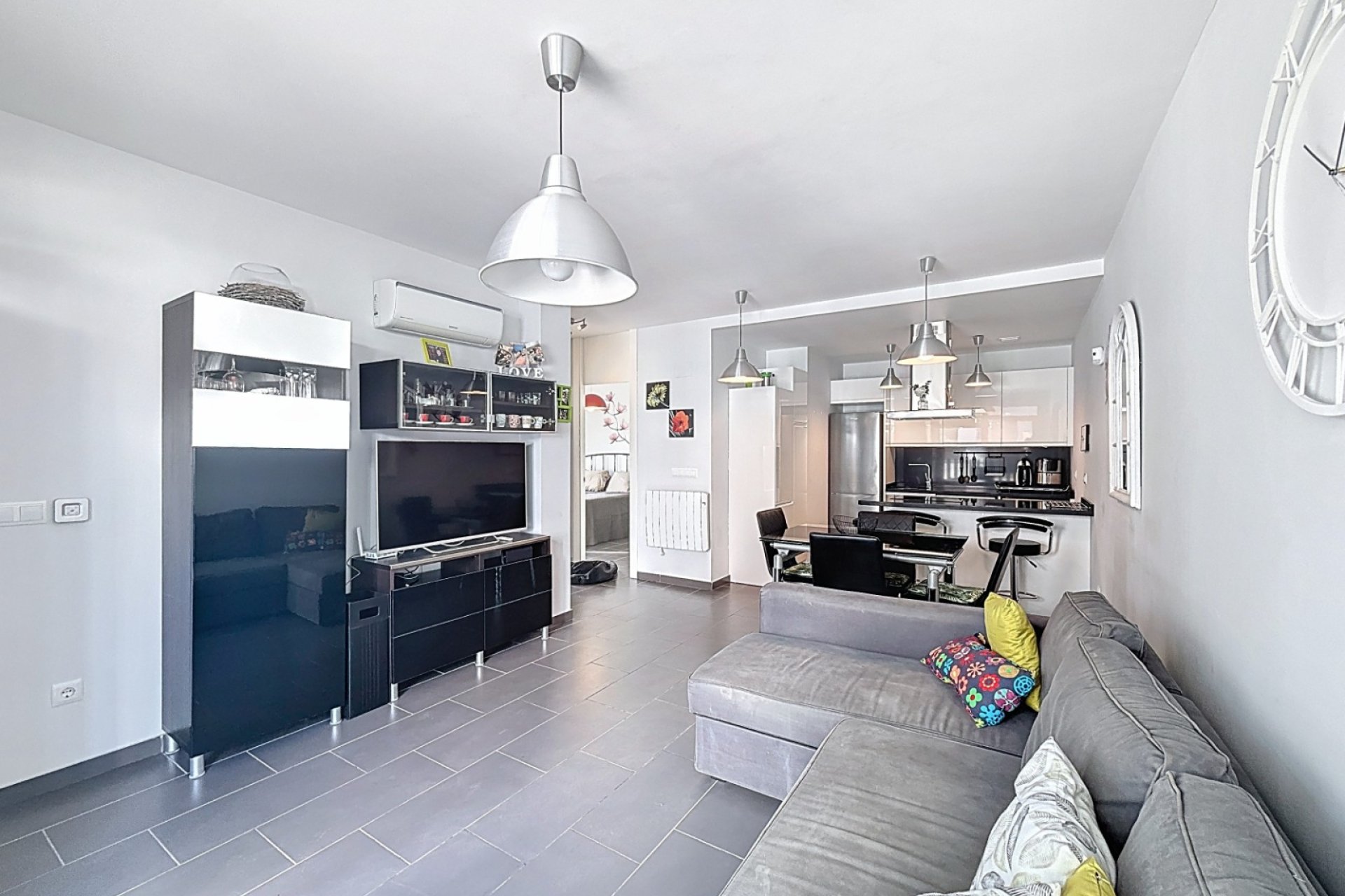 Reventa - Villa -
Orihuela Costa - Villamartín