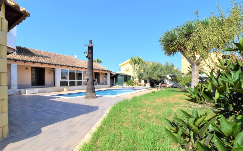 Reventa - Villa -
Orihuela Costa - Villamartin