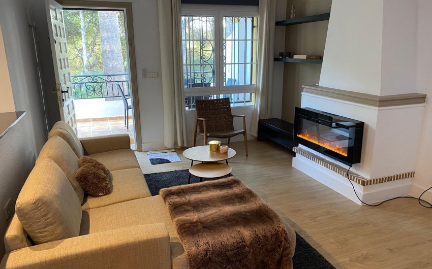 Reventa - Villa -
Orihuela Costa - Villamartín