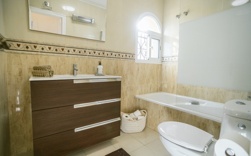 Reventa - Villa -
Orihuela Costa - Villamartín