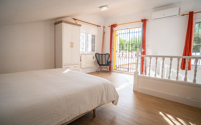 Reventa - Villa -
Orihuela Costa - Villamartín