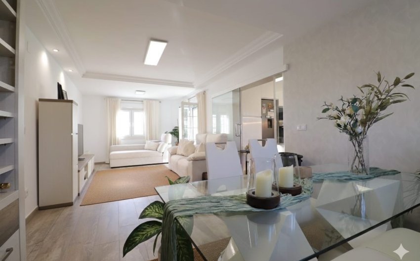 Reventa - Villa -
Orihuela Costa - Villamartín