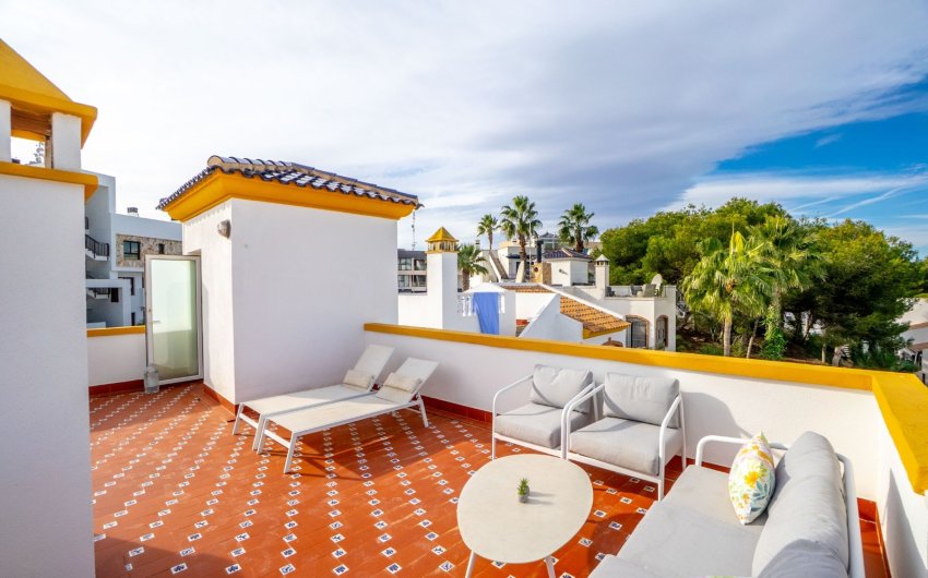Reventa - Villa -
Orihuela Costa - Villamartín