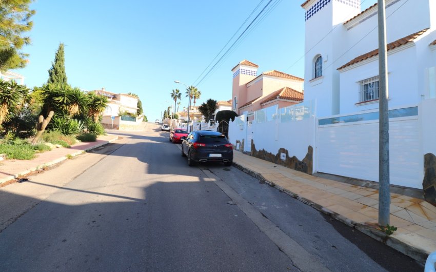 Reventa - Villa -
Orihuela Costa - Villamartín
