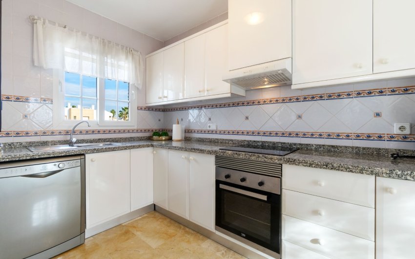 Reventa - Villa -
Orihuela Costa - Villamartín