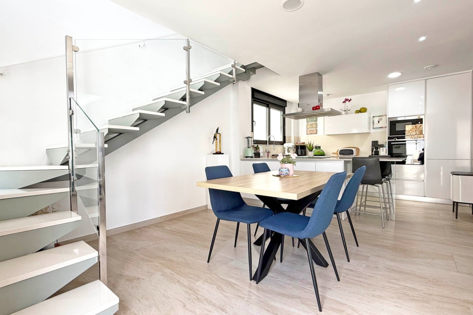 Reventa - Villa -
Orihuela Costa - Villamartín