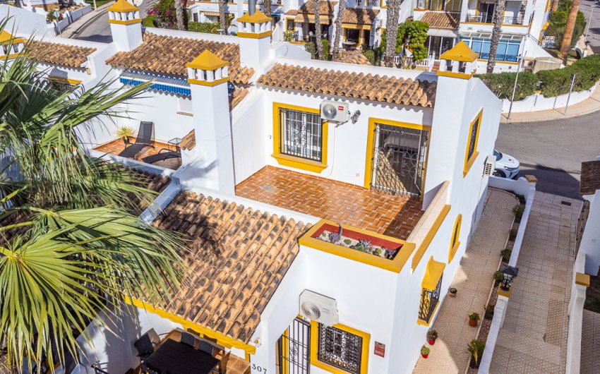 Reventa - Villa -
Orihuela Costa - Villamartín