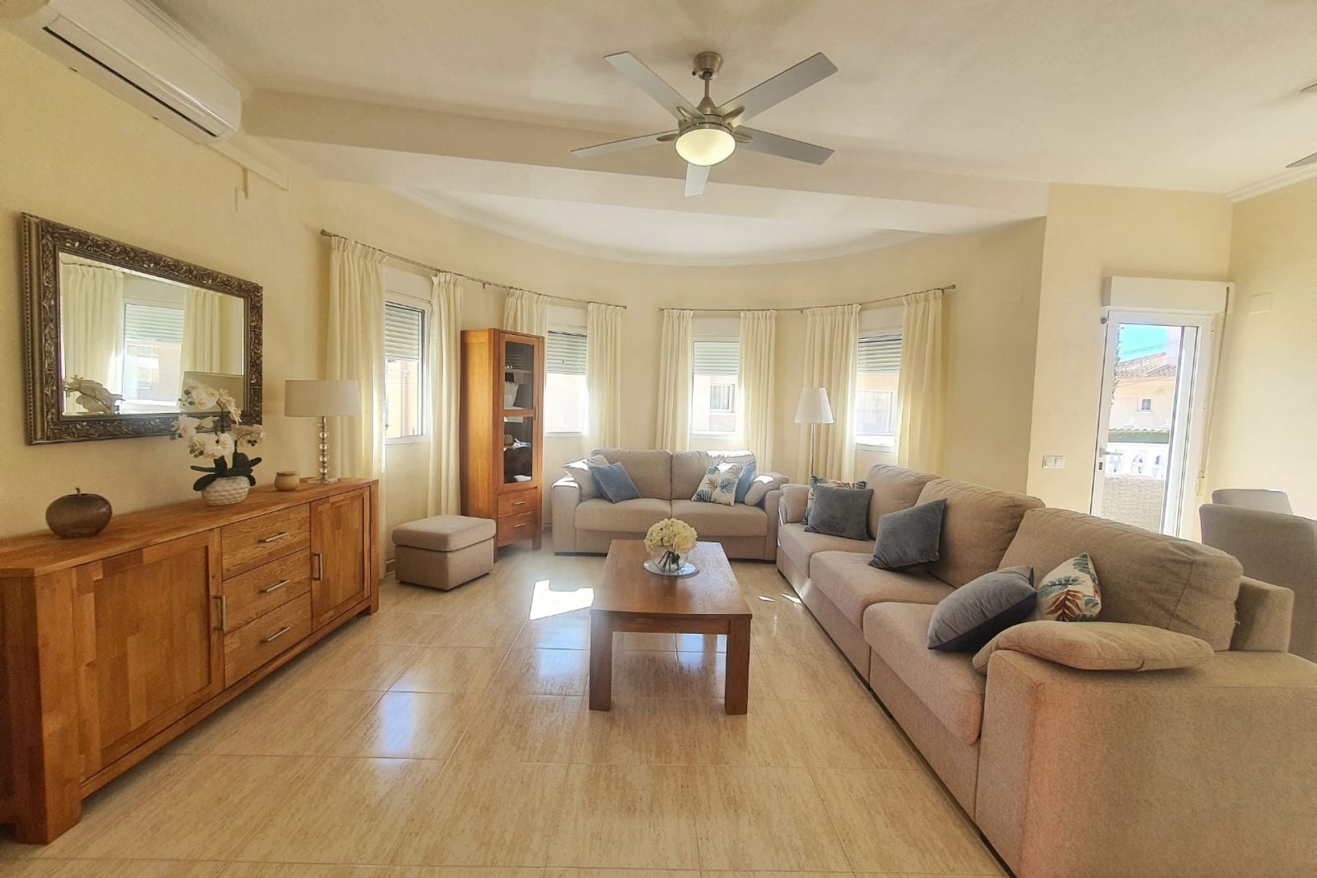 Reventa - Villa -
Orihuela Costa - Villamartin