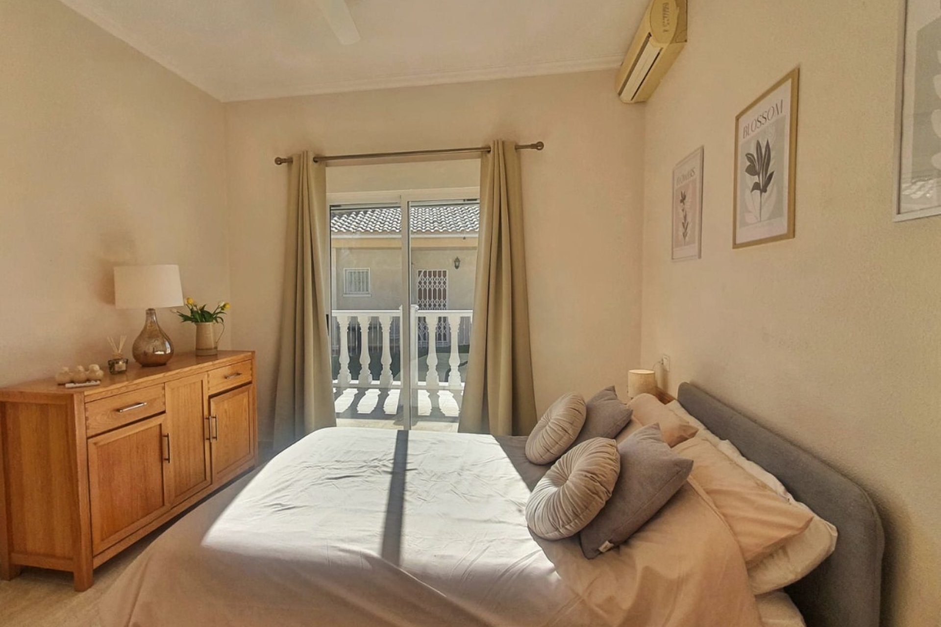 Reventa - Villa -
Orihuela Costa - Villamartin