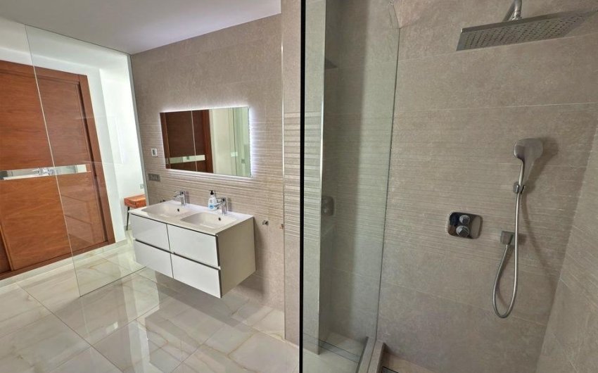 Reventa - Villa -
Orihuela Costa - Villamartín