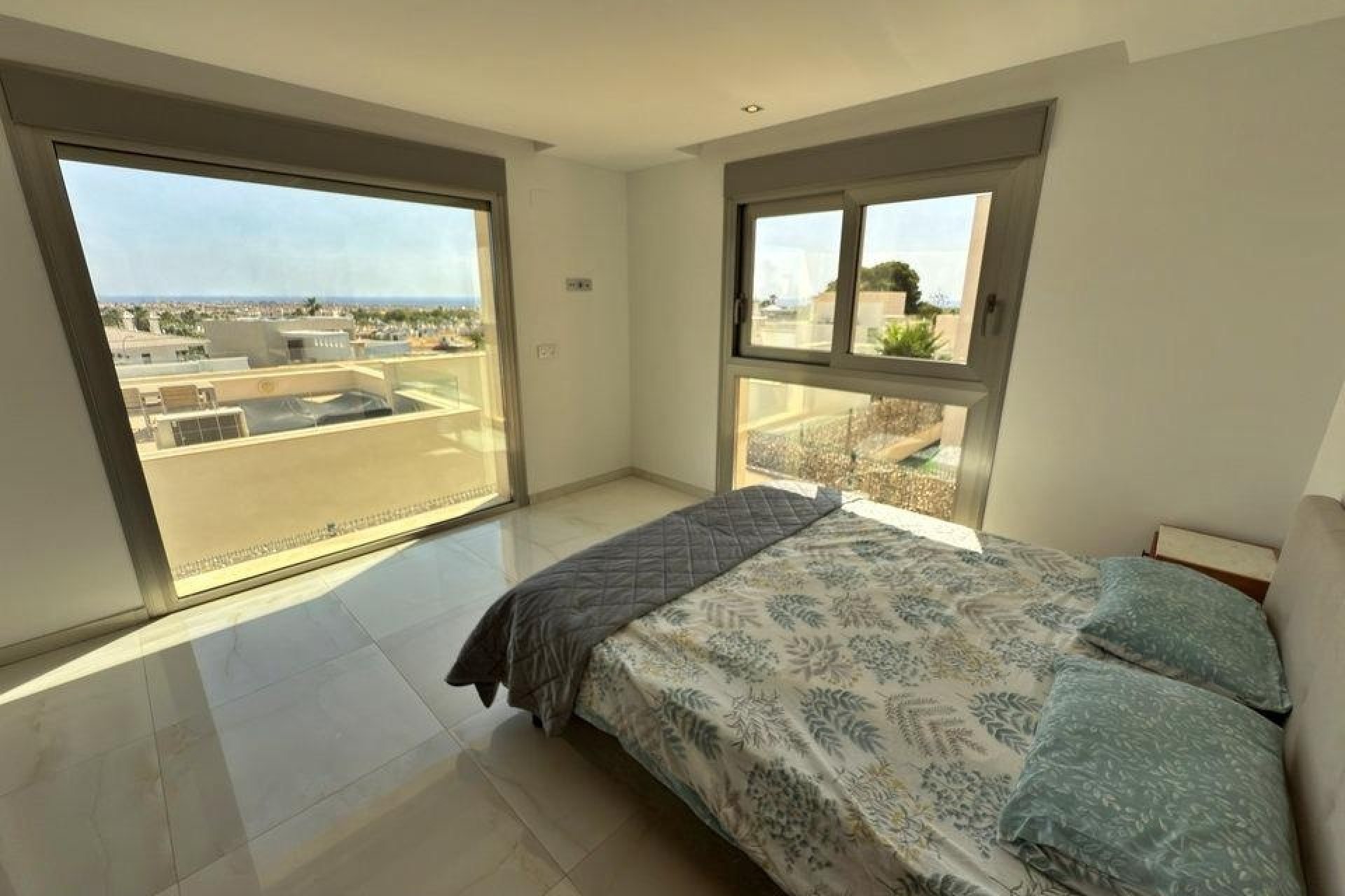 Reventa - Villa -
Orihuela Costa - Villamartín