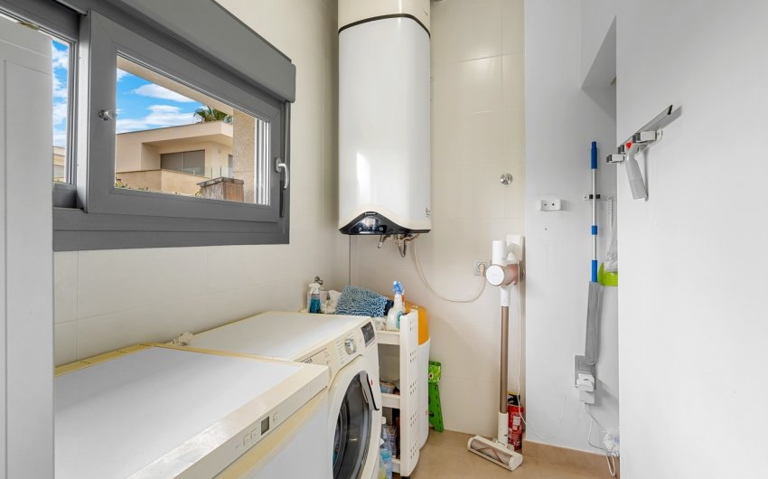 Reventa - Villa -
Orihuela Costa - Vistabella