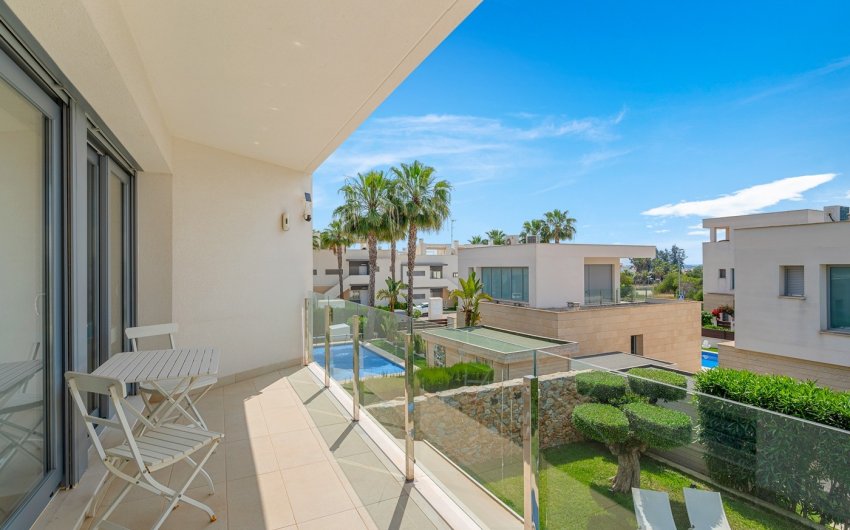 Reventa - Villa -
Orihuela Costa - Vistabella