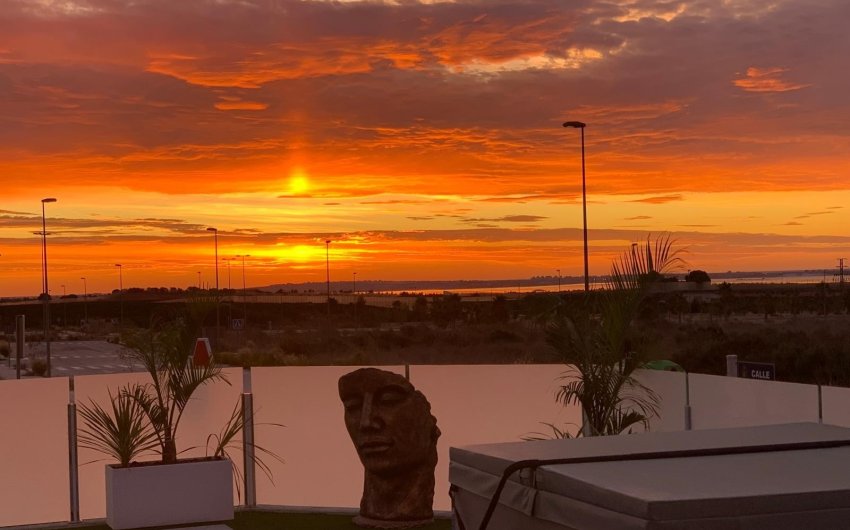 Reventa - Villa -
Orihuela - Entre Naranjos Vistabella Golf