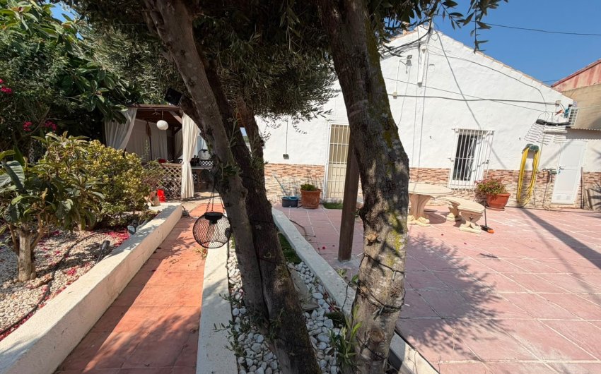 Reventa - Villa -
Orihuela - Inland