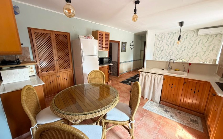 Reventa - Villa -
Orihuela - Inland