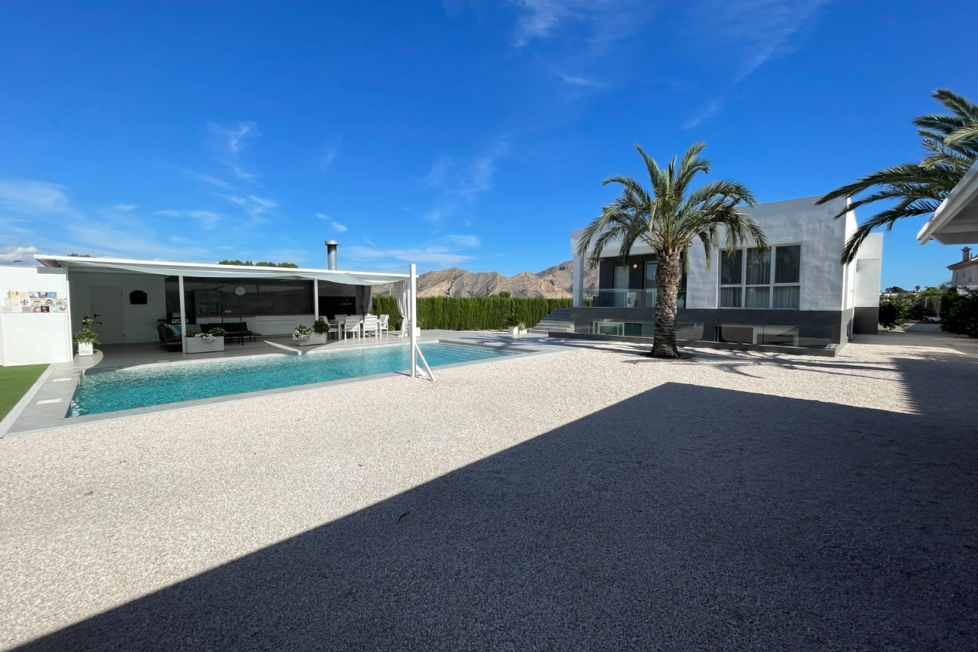 Reventa - Villa -
Orihuela - Inland