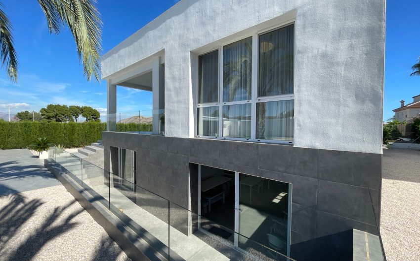 Reventa - Villa -
Orihuela - Inland