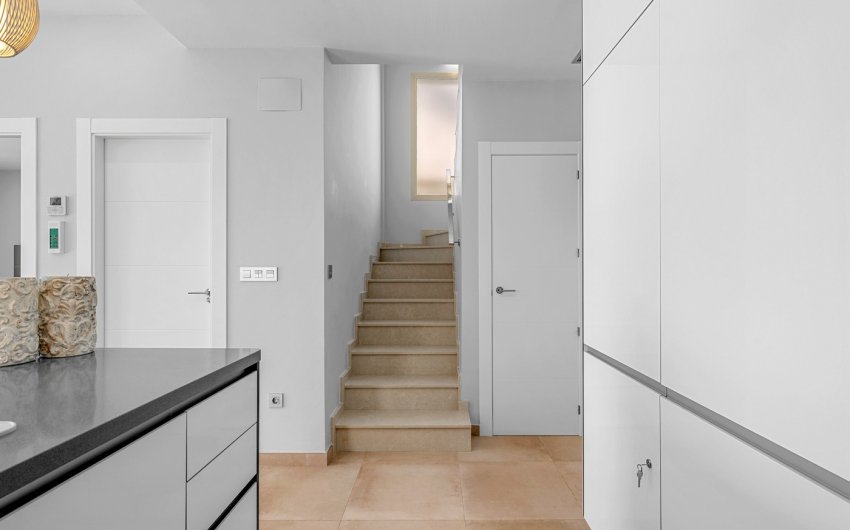 Reventa - Villa -
Orihuela - Inland